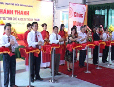 Khánh thành nhà máy chế biến Kaolin